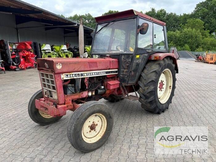 Case IH 844 S Traktorid
