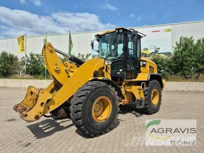 CAT 930 M Rataslaadurid