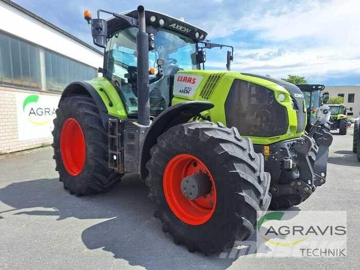 CLAAS AXION 870 Traktorid