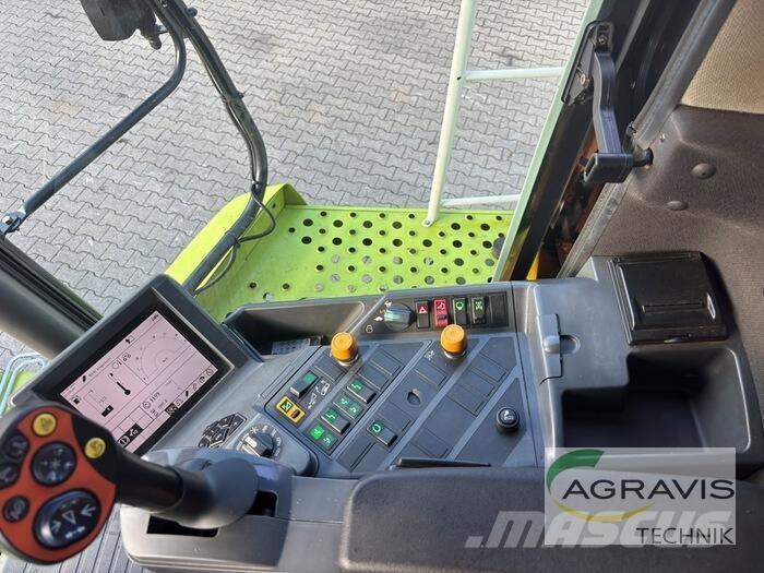 CLAAS LEXION 530 Teraviljakombainid