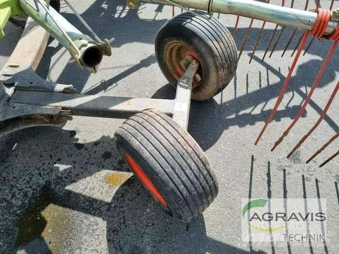 CLAAS LINER 2700 Vaalutid ja kaarutid