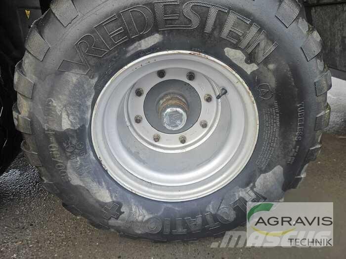 CLAAS QUANTUM 3500 P Laadurhaagised