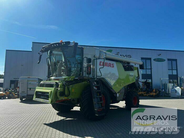 CLAAS TRION 650 Teraviljakombainid