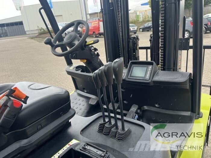Clark S40SD Kahveltõstukid - muud
