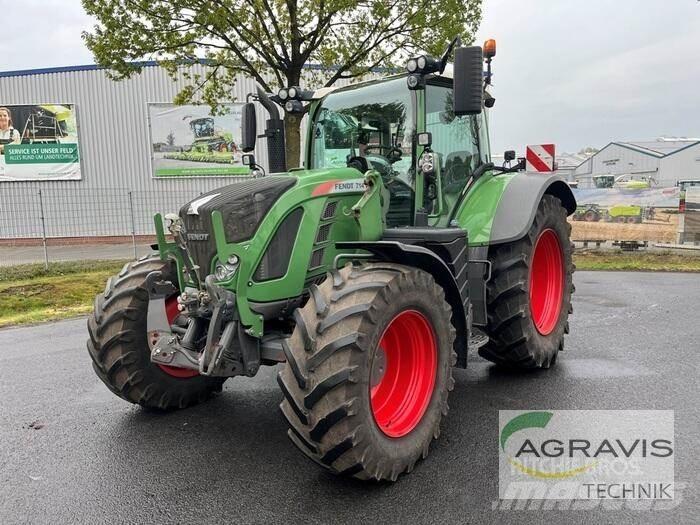 Fendt 714 VARIO S4 Traktorid
