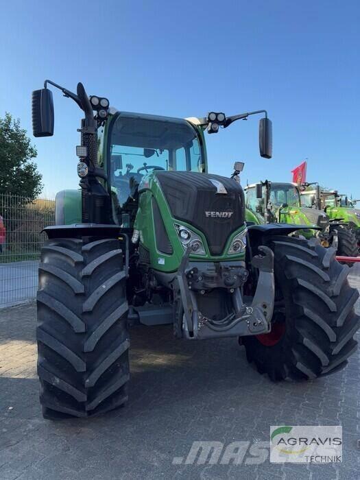 Fendt 724 VARIO S4 Traktorid