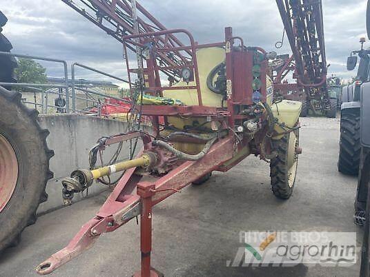 Hardi Commander 2200 Haagispritsid