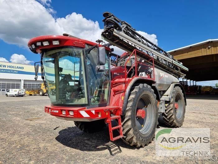  Horsch-Leeb PT 230 Iseliikuvad pritsid