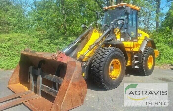 JCB 437 HT Rataslaadurid