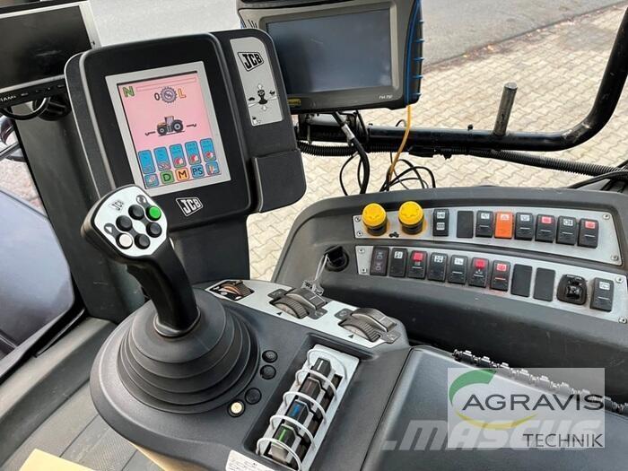 JCB 8310 Põllumajanduslikud teleskoopkäitlejad