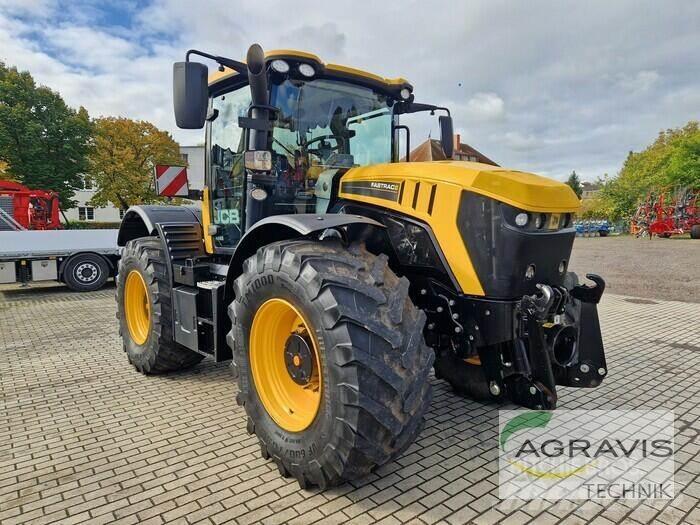 JCB FASTRAC 4220 Traktorid