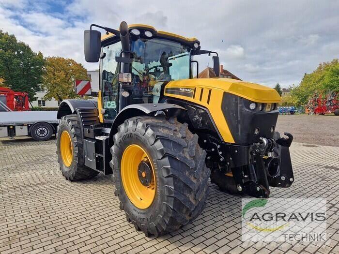 JCB FASTRAC 4220 Traktorid