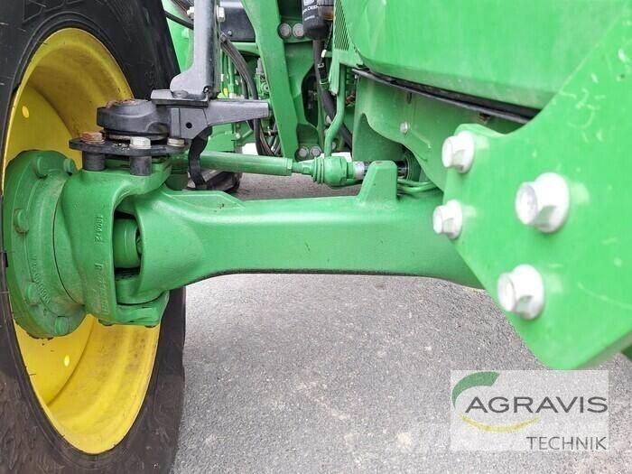 John Deere 5100 R Traktorid