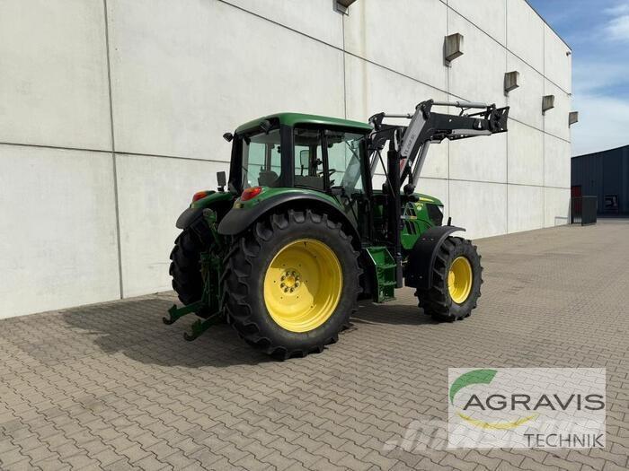 John Deere 6115 R Traktorid