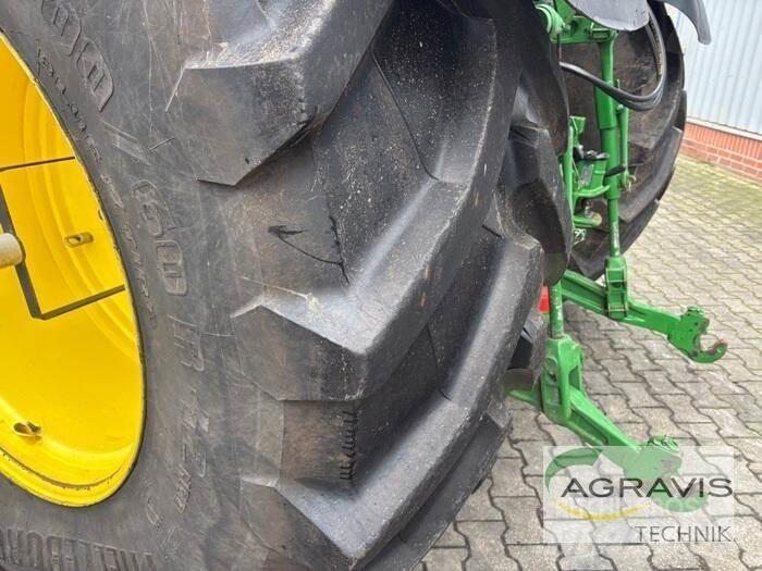 John Deere 7310 R Traktorid