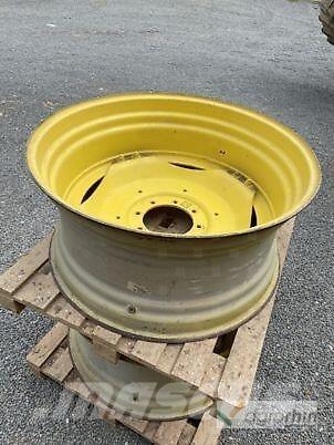 John Deere R38 + R28 Rehvid, rattad ja veljed