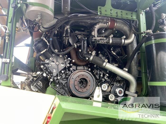 Krone BIG X 700 Silokombainid