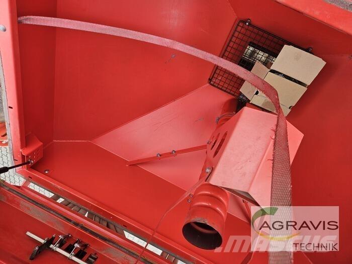 Kuhn HR 3003 Randaalid/mullafreesid
