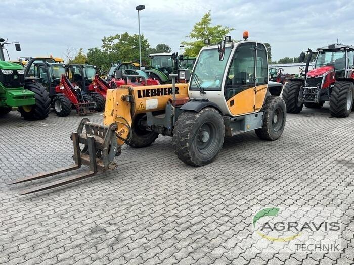 Liebherr TL 445-10 Põllumajanduslikud teleskoopkäitlejad