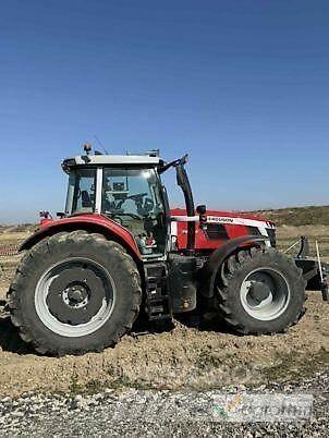 Massey Ferguson 7S210 Traktorid