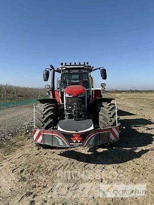 Massey Ferguson 7S210 Traktorid