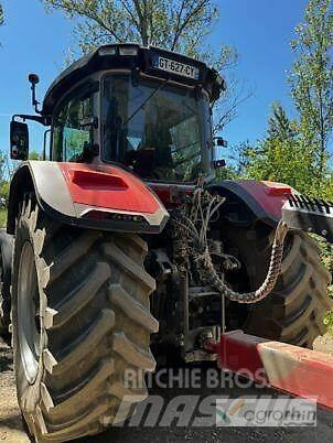 Massey Ferguson 8S 285 Traktorid
