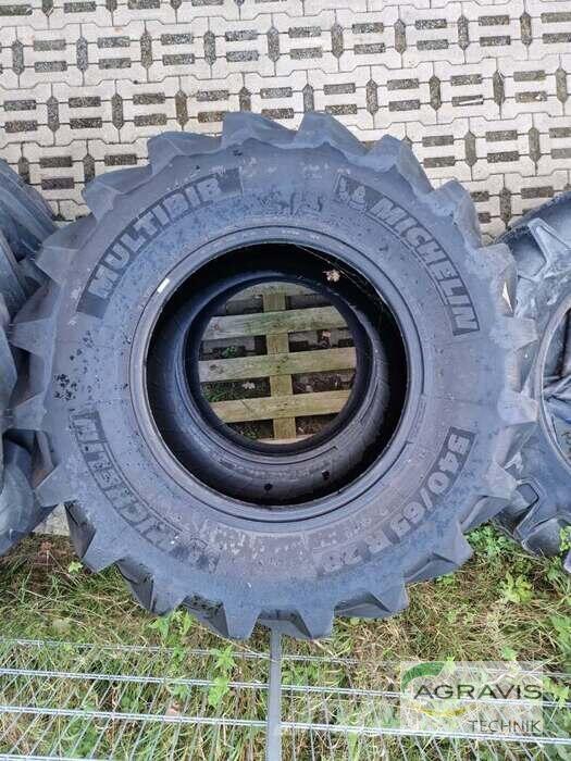 Michelin 540/65R28 Rehvid, rattad ja veljed