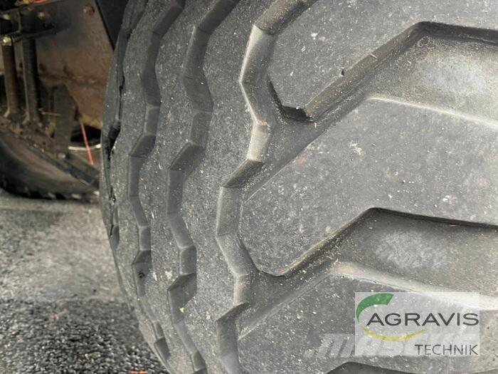 New Holland BB 940 Heinapressid