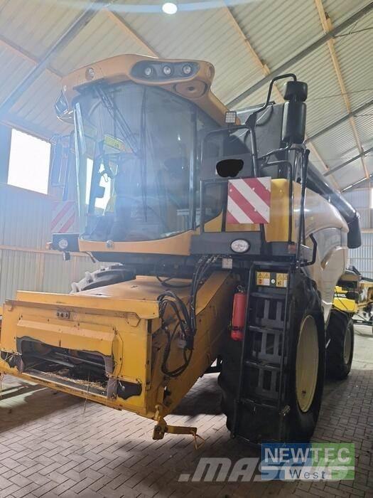 New Holland CX 5090 Teraviljakombainid