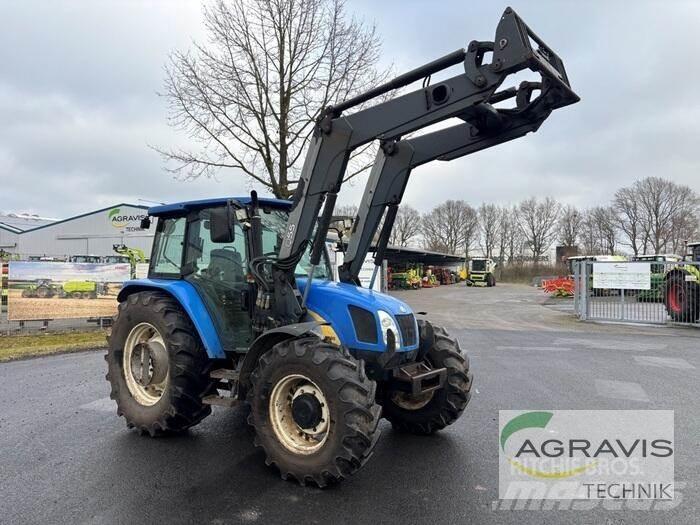 New Holland TLA 100 Traktorid