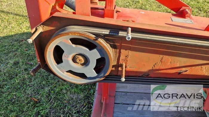 Saphir KM 166 Niidukid