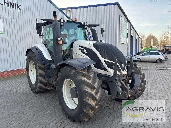 Valtra T 214 D Traktorid