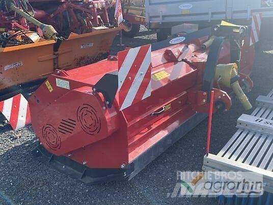 Vicon CZ320 Karjamaade niidukid / pealselõikurid