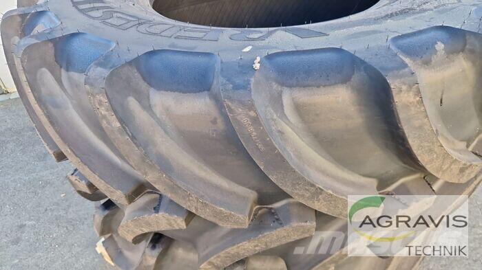 Vredestein 600/70R30 Rehvid, rattad ja veljed