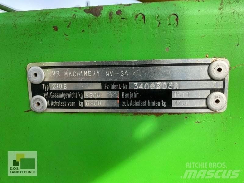 AVR 230 B Kartulikombainid ja kaevajad