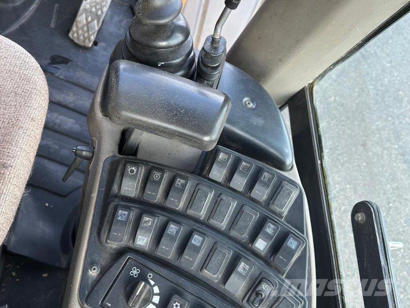 CASE 721 E Rataslaadurid