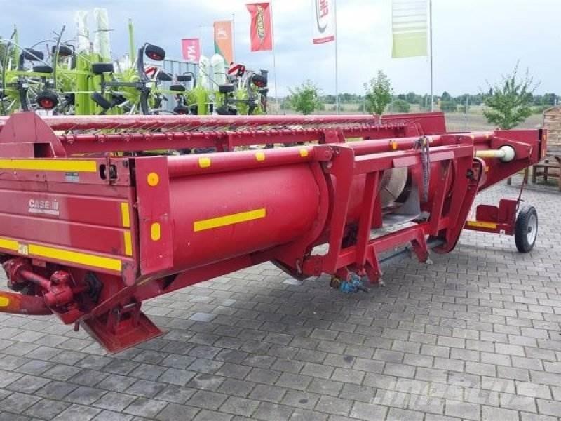 Case IH 742 ME Silo- ja heinavarumise tehnika tarvikud