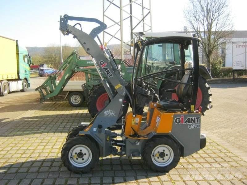 GiANT G1200 Kompaktlaadurid