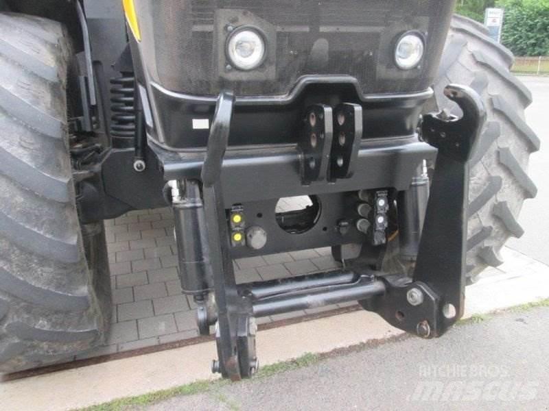 JCB 8330 Traktorid