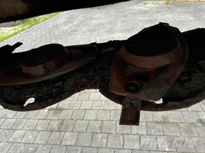 Kuhn GMD 802 Niidukid