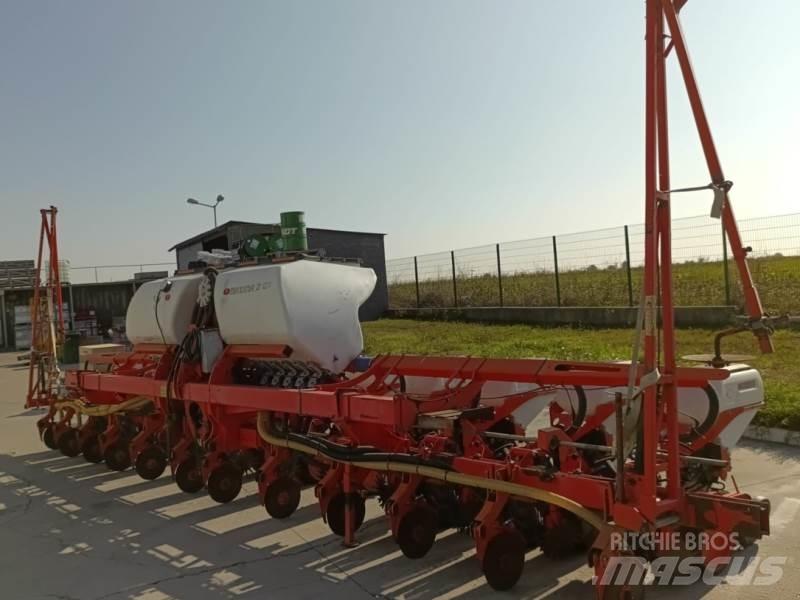 Kuhn Maxima 2 Muud külvimasinad ja tarvikud