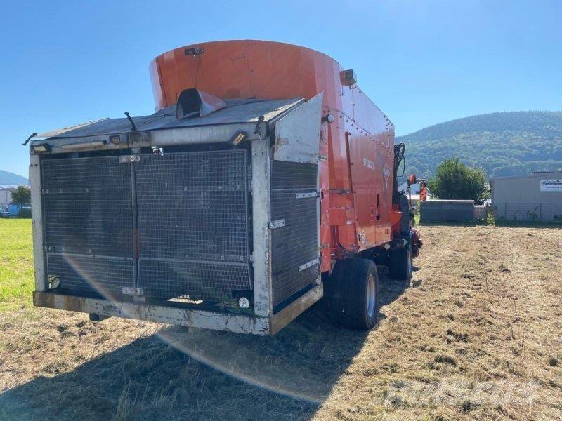Kuhn SPW 25 Söödajagajad/mikserid