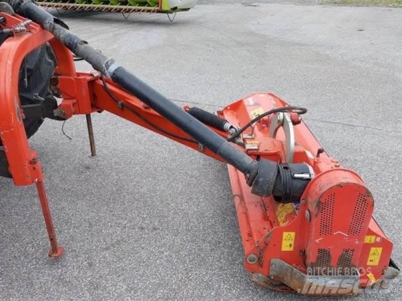 Kuhn TB 211 Silokombainid
