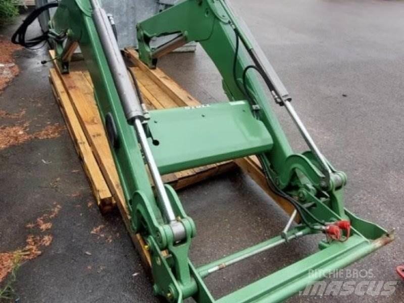 Stoll FZ 30 Frontaallaadurid ja ekskavaatorid