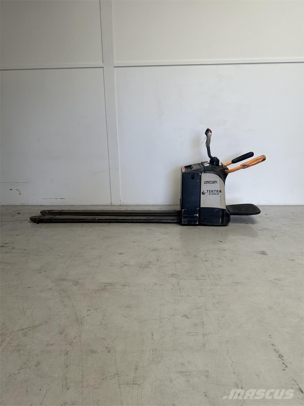 Crown WT3040 Platvormiga alusesiirdaja