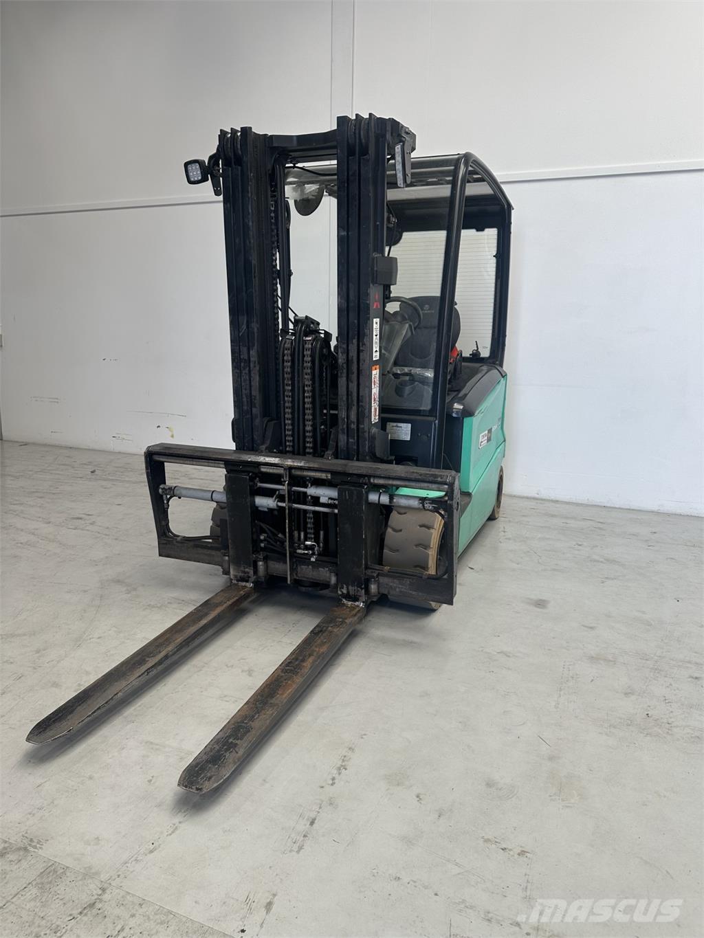 Mitsubishi FB35N Elektritõstukid