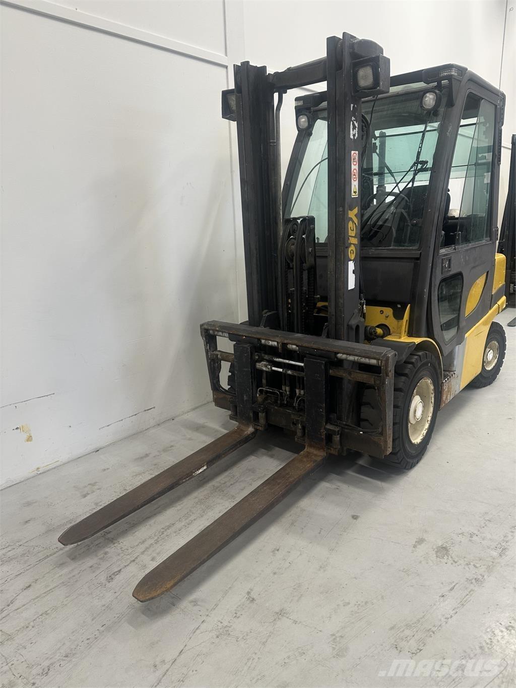 Yale GLP30VX Gaasitõstukid