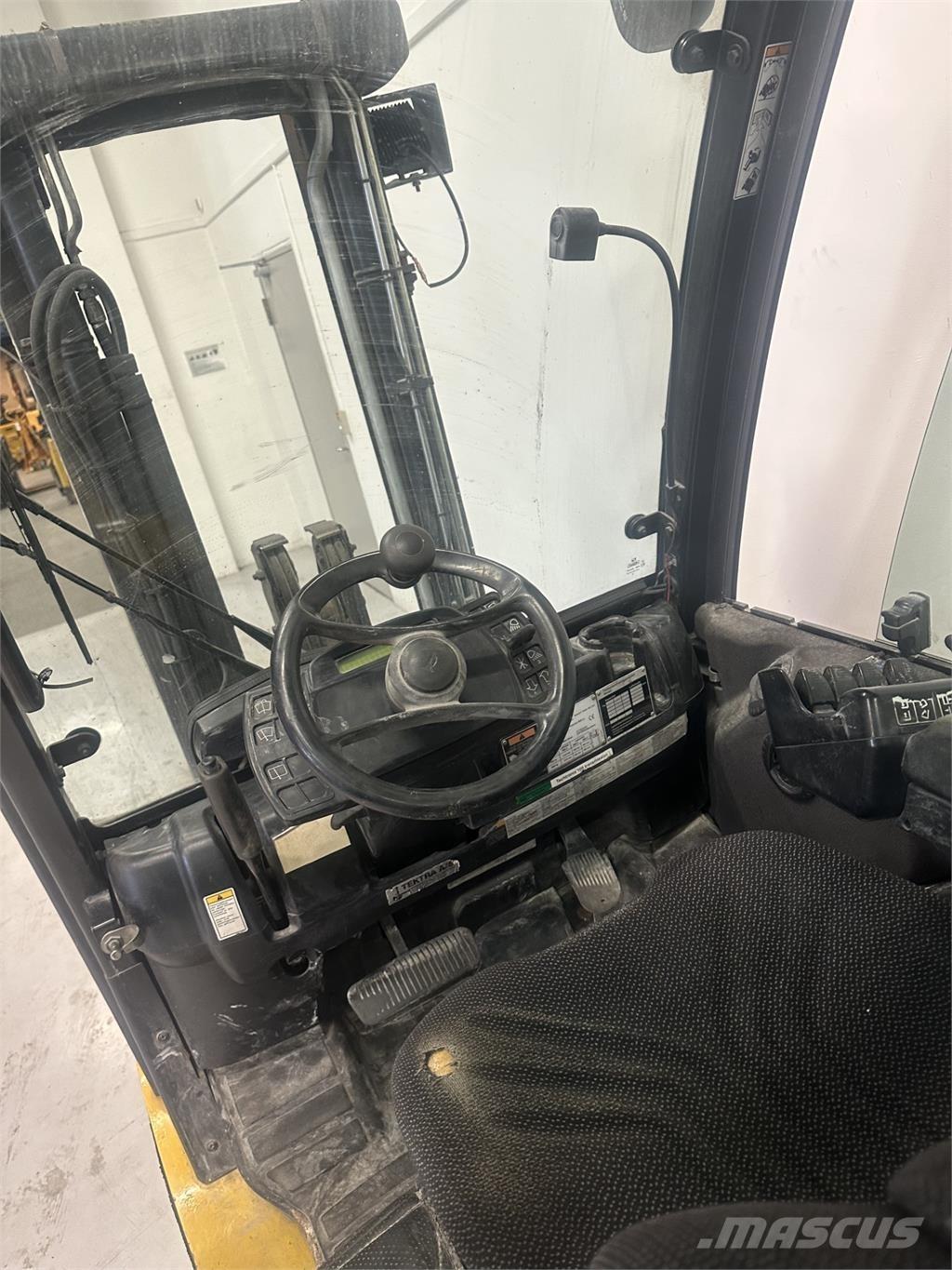 Yale GLP30VX Gaasitõstukid