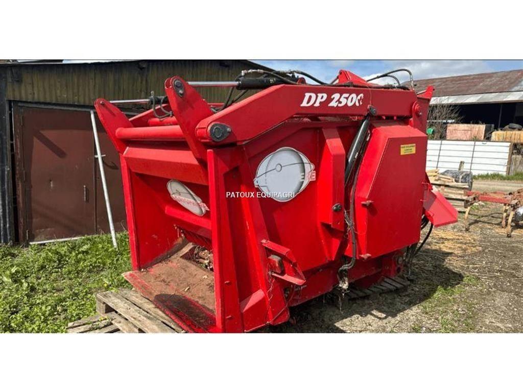  Agrisphère DP2500 Tornhoidlate tühjendusseadmed