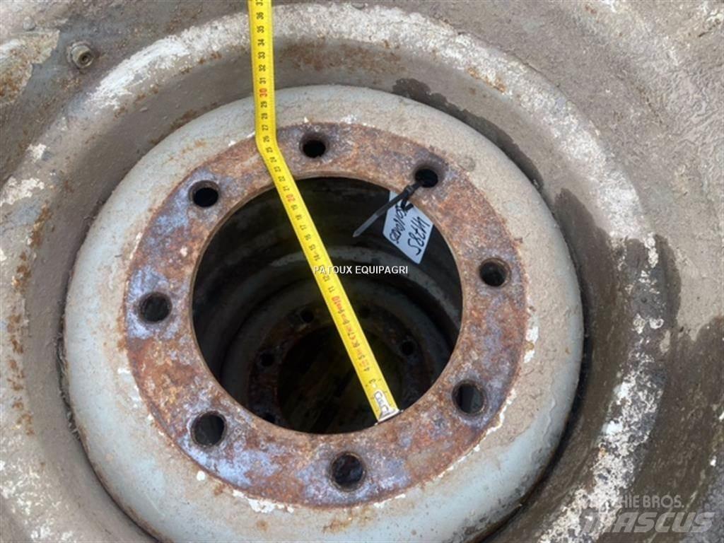 BKT 550/60R22,5 Rehvid, rattad ja veljed
